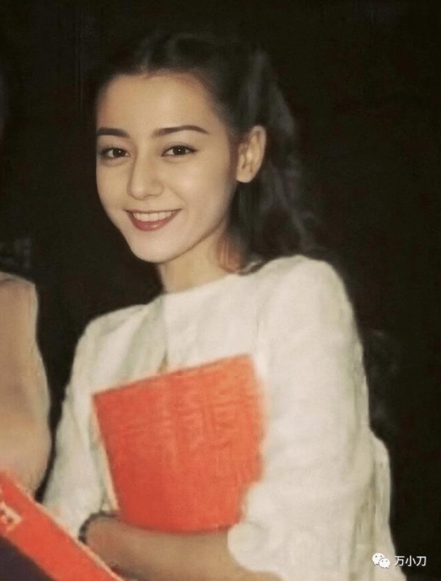 万小刀：“西域美人”的瓜