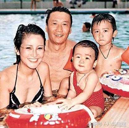 谢霆锋遭遇两次人生低潮，都跟张柏芝有关？