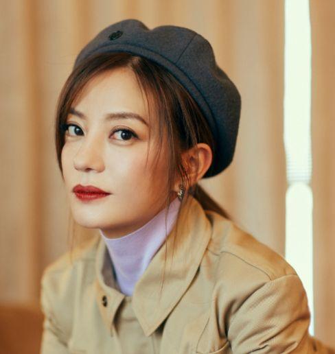 这4个特征是美女都会有，很多人一个就没有，来看看你有不