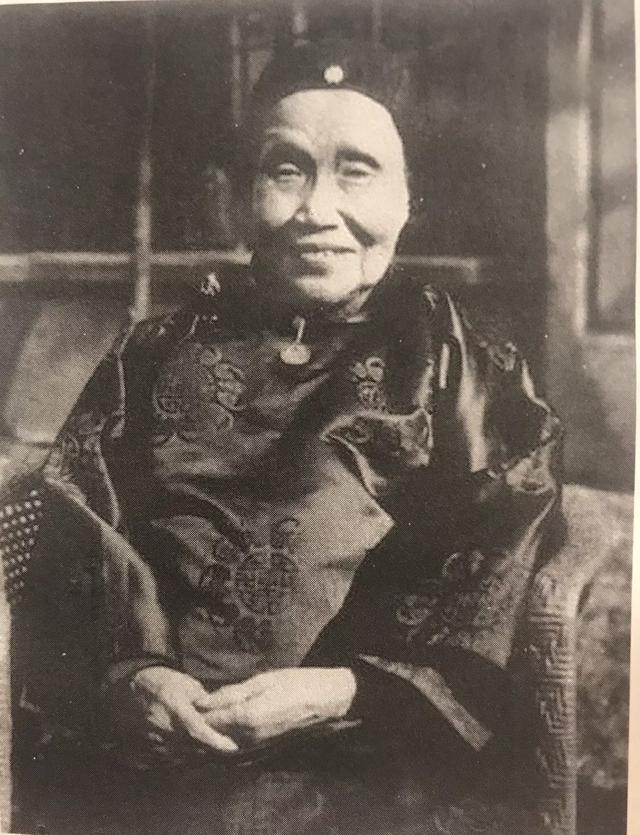 曾纪芬：因做到父亲曾国藩家训中这生辰诀，她十二子女竟全部成才