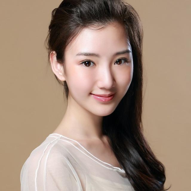 新晋的短发教科书，是毛晓彤还是周雨彤？