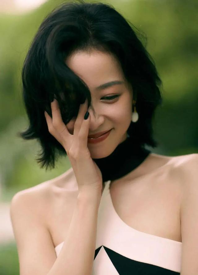 新晋的短发教科书，是毛晓彤还是周雨彤？