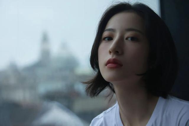 新晋的短发教科书，是毛晓彤还是周雨彤？