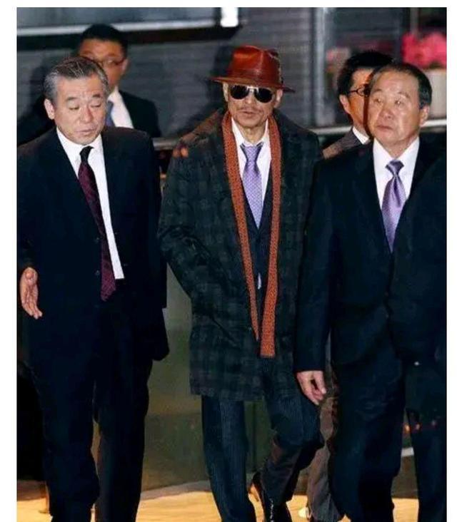酒井法子，被爆不雅照后，又被称为“国际乞丐”，无人原谅