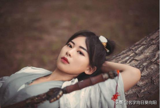 生辰姻缘：需要经历两段感情才能修成正果，生辰测子女的婚姻感情