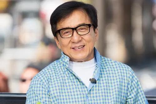 5位“改名转运”的明星，成龙舒淇在榜，陈小春花上百万一家改名