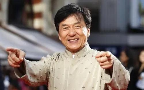 5位“改名转运”的明星，成龙舒淇在榜，陈小春花上百万一家改名