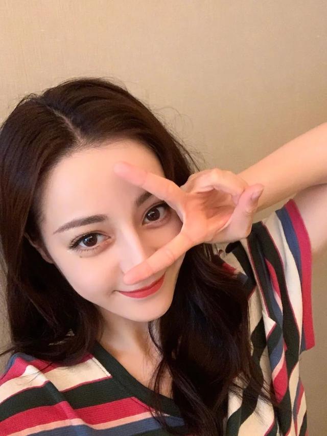 化完妆还是没精神，让女明星告诉你问题出在哪儿？