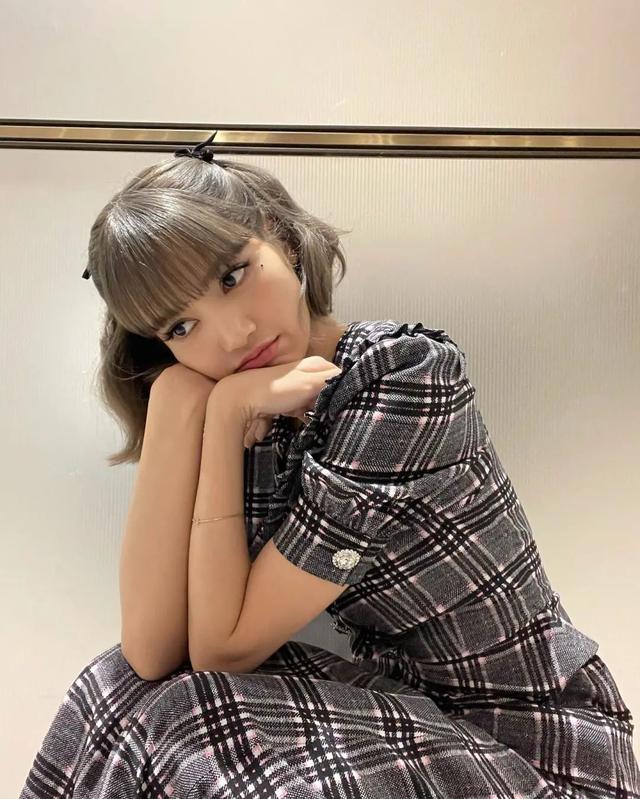 化完妆还是没精神，让女明星告诉你问题出在哪儿？