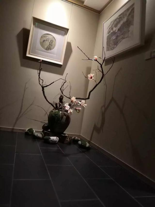 成都「书店里的餐厅」越开越多，常去打卡的书迷最后都变胖了！