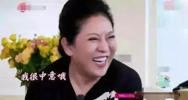 向佐、郭碧婷生辰合婚：伴侣还是冤家？