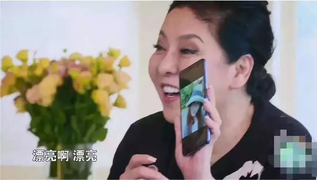 向佐、郭碧婷生辰合婚：伴侣还是冤家？