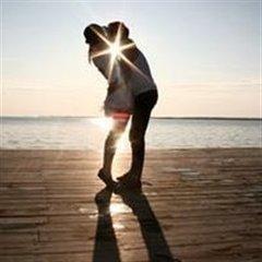 生辰预测婚姻事业，命里有财，时运一到，婚姻美满