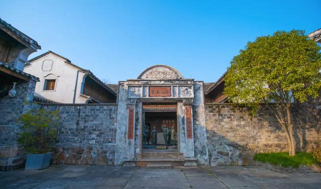 葭沚老街重开：拈花湾文旅如何联动它的「前世与今生」？