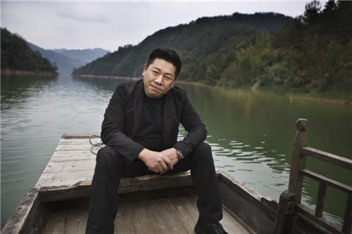 从背背佳到小罐茶，他5次创业25岁身价过亿，却被骂中国第一骗子