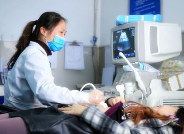 孕期运动有利于顺产,为何女明星运动后还是剖宫产多,原因有几点