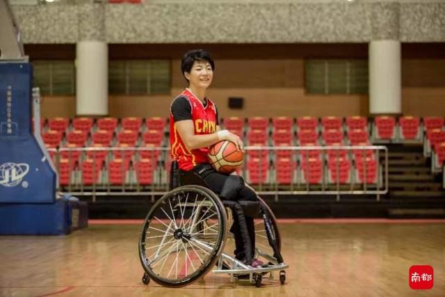 轮椅上的冠军梦：广东轮篮姑娘闪耀东京之后的坚持与努力