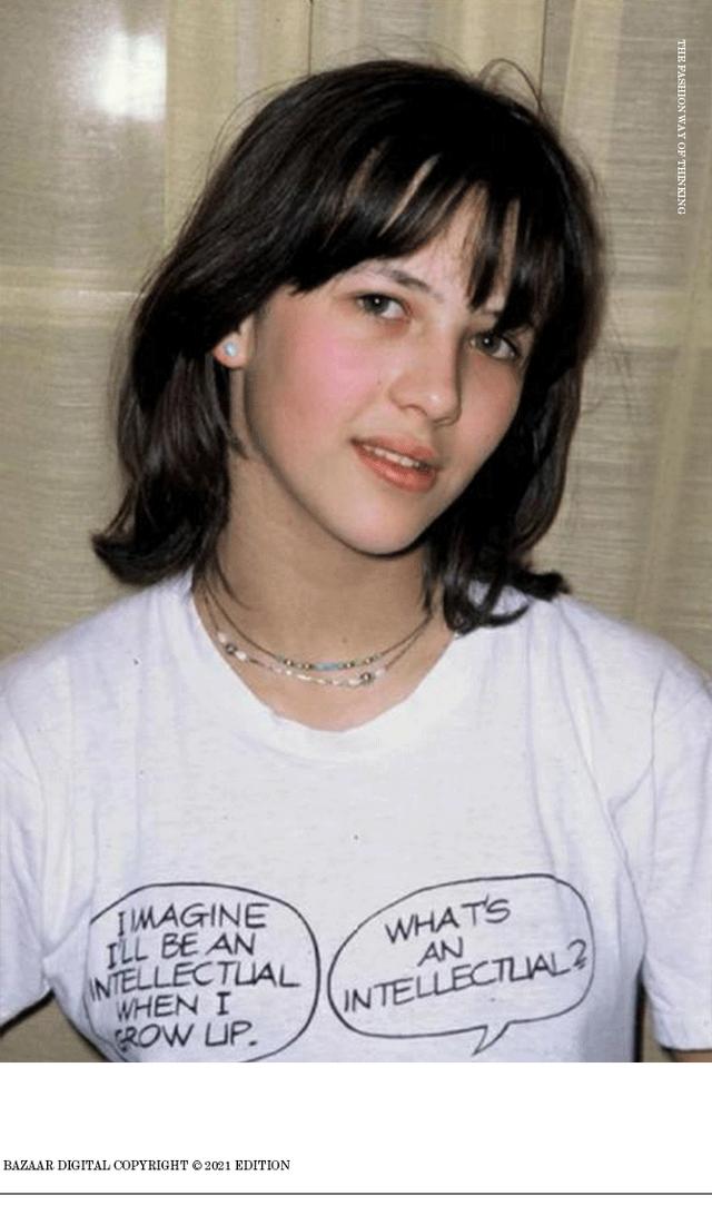 齐刘海回归,不过她这次有点不一样了?