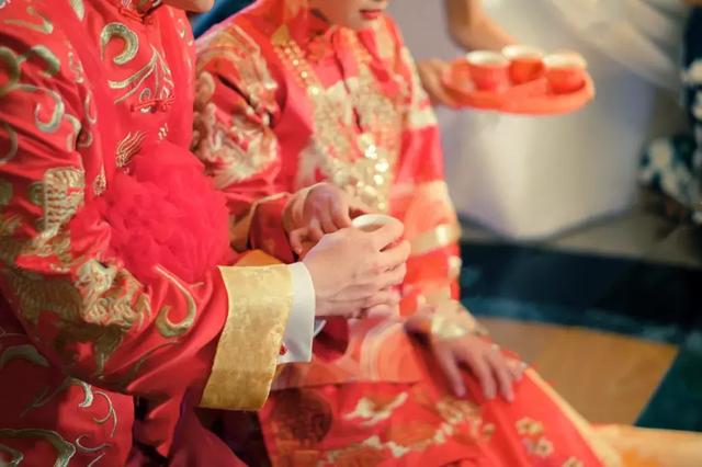 从生辰和面相，看一个人是否有婚外情