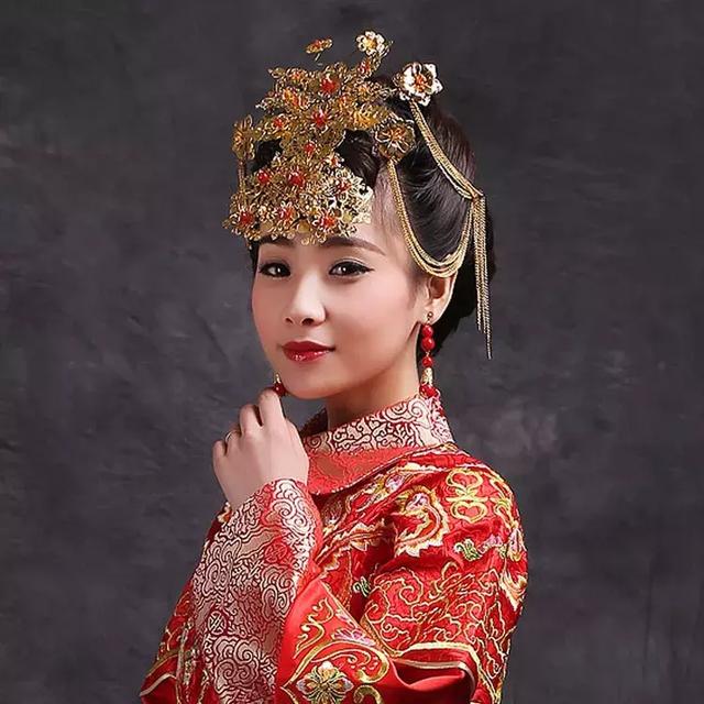 从生辰和面相，看一个人是否有婚外情