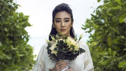 我，张雨绮，天生脾气暴，谁要是再唧唧歪歪，我有的是法子对付他