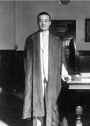 1948年东京审判，中国法官霸气放话，他们不死，我只有跳海