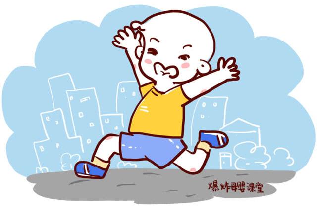孩子走路内生辰，一定是骨骼问题？纠正孩子坐姿就没什么问题