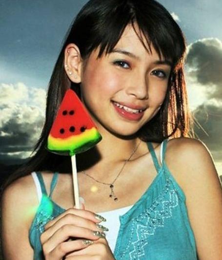还有人不知道？原来baby、熊黛林、梁洛施她们背后是同一个大佬