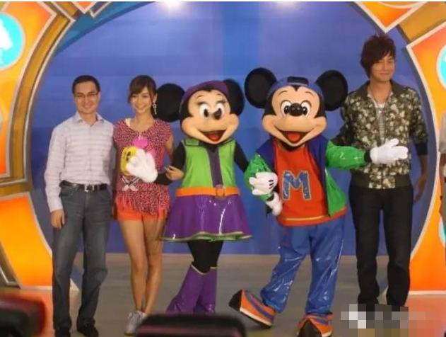 还有人不知道？原来baby、熊黛林、梁洛施她们背后是同一个大佬