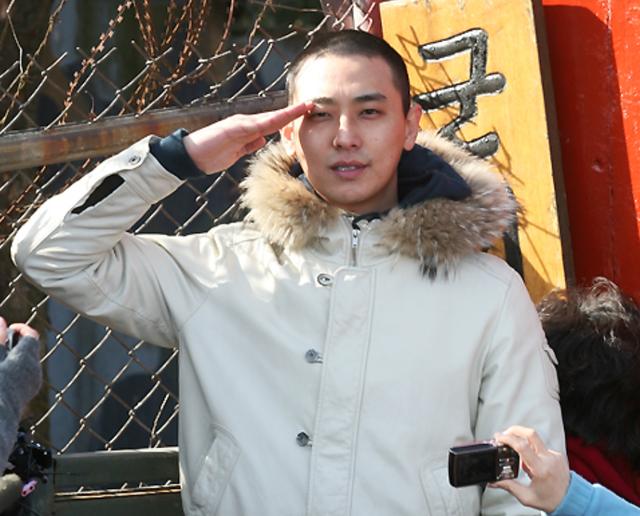 韩国最“毒”影帝：抢人角色全网删新闻，涉毒被抓照样复出拍戏
