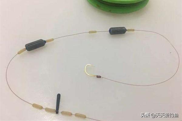 手把手教你绑单钩无结钓组，野钓大鱼必备利器，双铅跑铅随意切换
