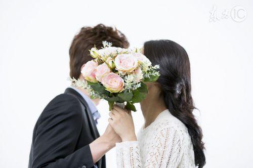 2019新婚祝福语简短四字生辰押韵 祝福新人唯美句子上档次