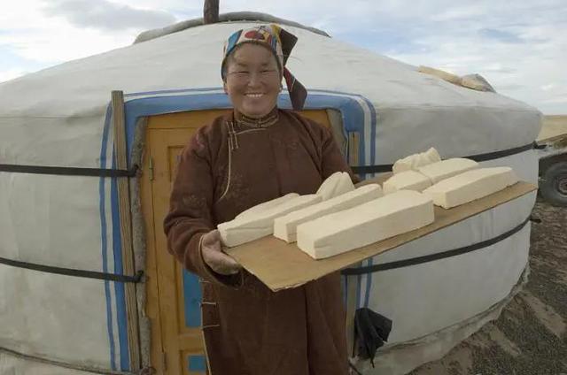都是咱邻居，为何蒙古人长相不随咱们，却和朝鲜人类似？