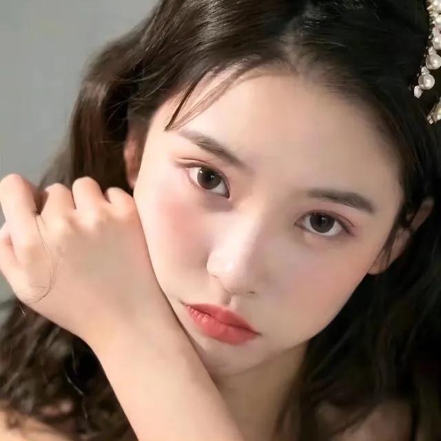 什么样的脸型是受人喜欢的“娃娃脸”？