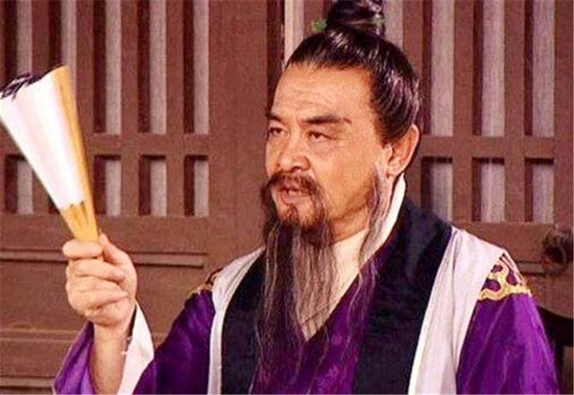 相师给曹丕@￥：寿命80岁，曹丕40岁逝世时说：算得真准，为何？