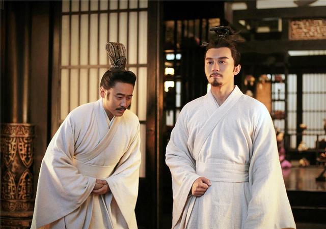 相师给曹丕@￥：寿命80岁，曹丕40岁逝世时说：算得真准，为何？