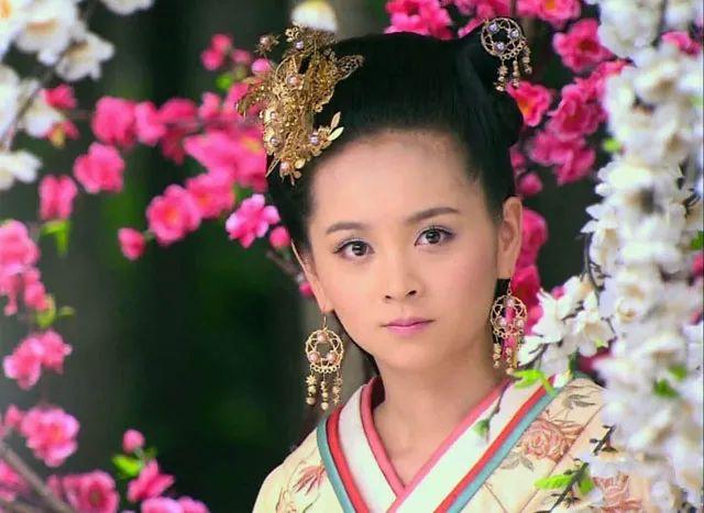 生完孩子再离婚，照样可以当皇后