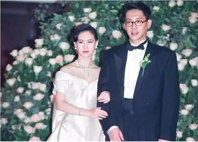 杨其龙：他是杨受成最操心的儿子，爱上何超琼，娶外籍女友归正途