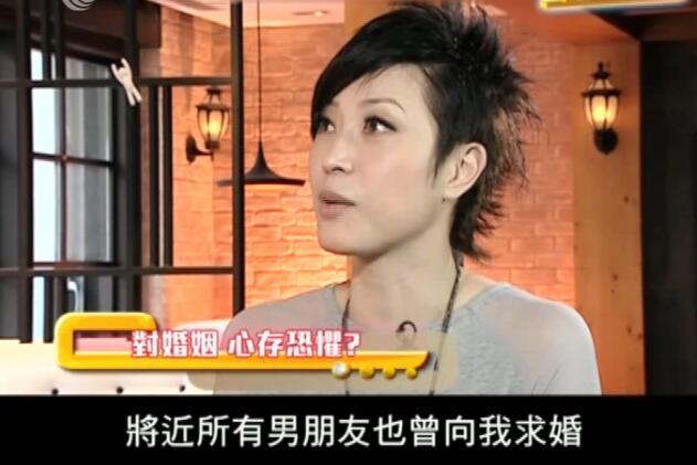 陈法蓉谈未婚：很多男友向我求过婚 年轻时担心以后会遇到更好的