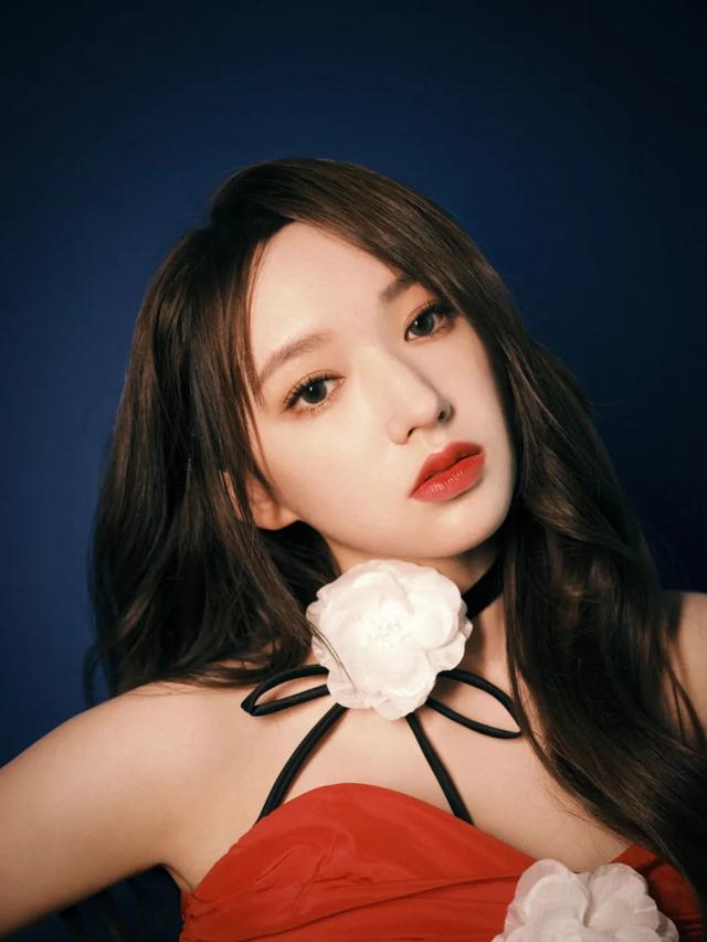 LISA的“铁刘海”，我看谁还没种草