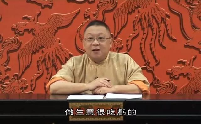 名字对一个人到底有多重要？为了给孩子取名，家长用尽了毕生功力