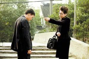 萧山姑娘恋爱，父母因生辰不合要强行拆散，坚持还是放弃？网友炸了……