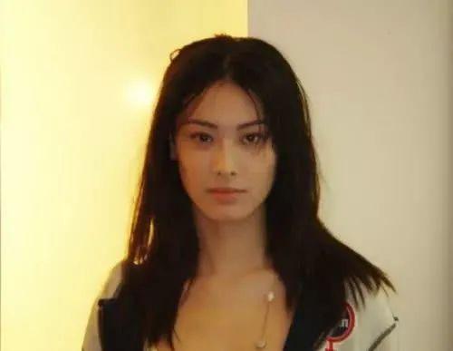 从豪门弃女，到豪门弃妇，梁洛施生3个儿子也没能让李泽楷娶她