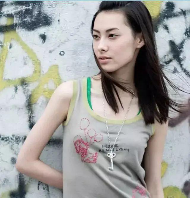 从豪门弃女，到豪门弃妇，梁洛施生3个儿子也没能让李泽楷娶她