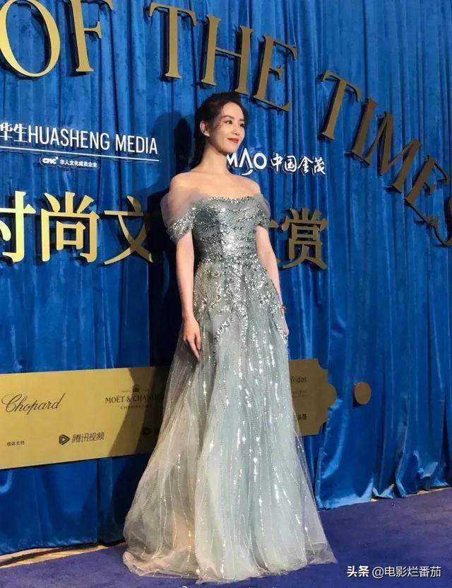 2021年女星红毯：有人又撩又欲，有人御姐范，有人因此上了热搜
