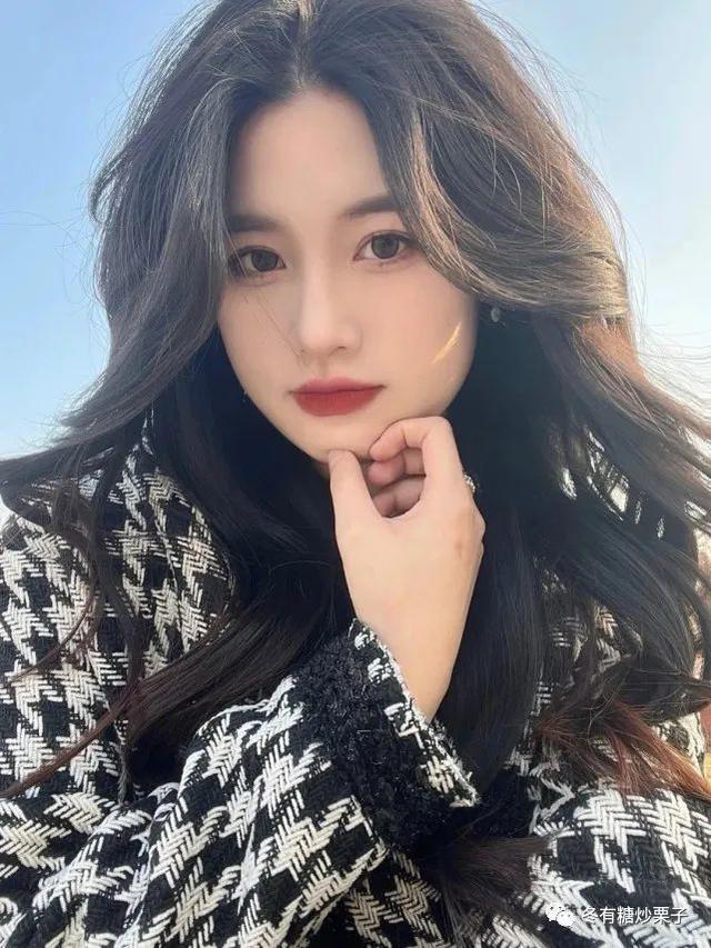 教大家如何把刘海卷成生辰刘海