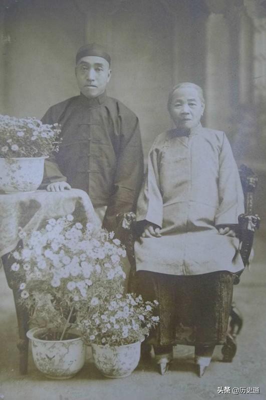 奶奶为祖孙三人批生辰，预测寿数，七十年后，全部应验，孙子服了