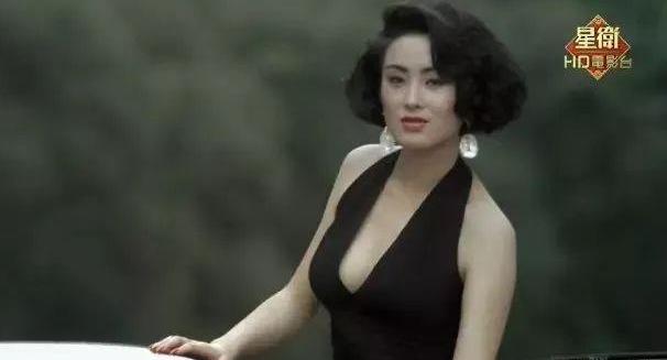 张敏：曾是周星驰最佳拍档，被向华胜宠爱多年，今嫁给内地经纪人