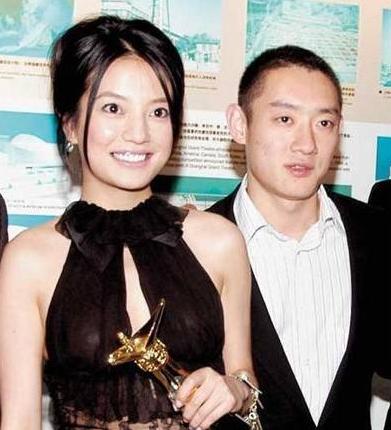 张敏：曾是周星驰最佳拍档，被向华胜宠爱多年，今嫁给内地经纪人