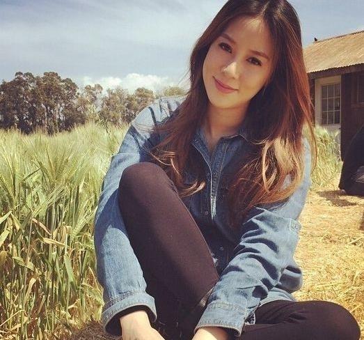 “买断自由”徐子淇：算生辰迁祖坟，起底千亿媳妇的豪门上位史